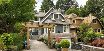 5795 Grousewoods Crescent, North Vancouver