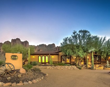 3719 N Canyon Crest Place, Apache Junction