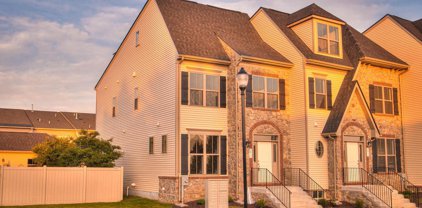 2813 Mill Island Parkway Unit #494, Frederick