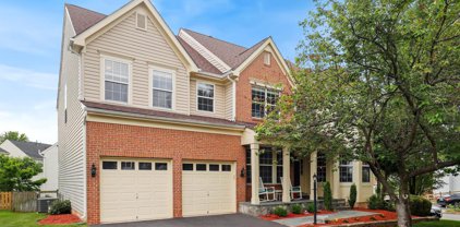 20797 Iris Dr, Sterling