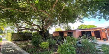 9341 Marine Dr, Cutler Bay