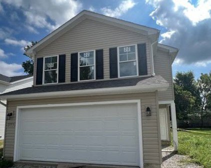 153 Warden Avenue, Elyria