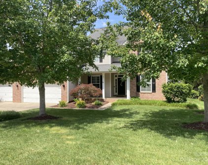 14720 Bridle Trace  Lane, Pineville