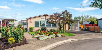 449 SCOTTS GLEN DR, Springfield