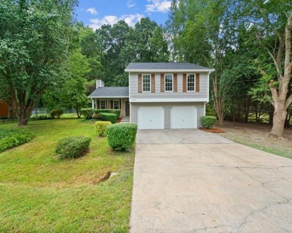 2635 S Fox Hall Lane, South Fulton