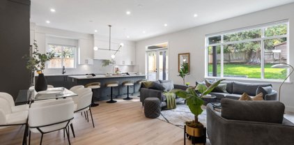 10332 Main Street, Delta