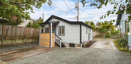 3221 Beacon Ave  S Unit #B, Seattle