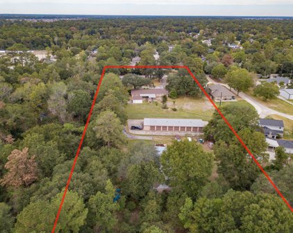 8819 Dowdell Road, Tomball