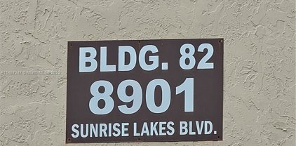 8901 Sunrise Lakes Blvd Unit #111, Sunrise