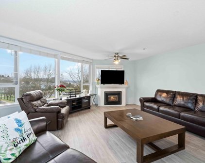 11595 Fraser Street Unit 210, Maple Ridge