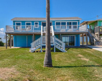 2037 County Road 230, Sargent