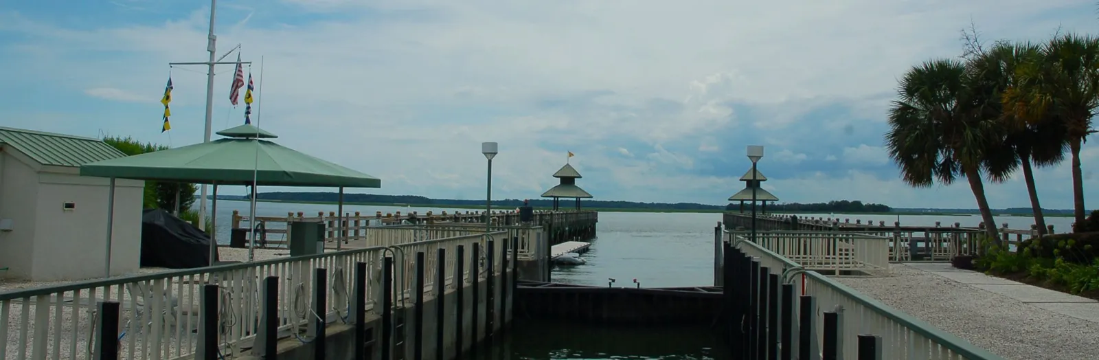 Windmill Harbour lock facing McKay Creek and the Intracoastal Waterway, Hilton Head Island