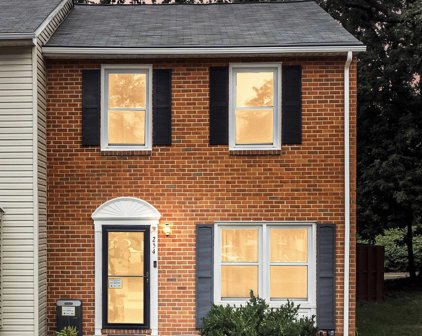 254 Michele Cir, Millersville