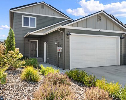 433 S Kansas Loop, East Wenatchee