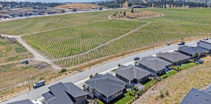 2608 Paramount Drive, West Kelowna