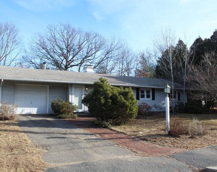 94 Lowther Road, Framingham