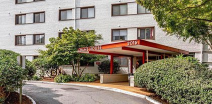 2016 N Adams St Unit #604, Arlington