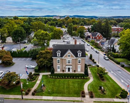 2331 Market St, Camp Hill