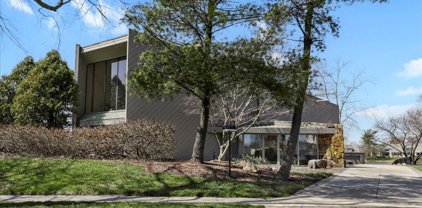 4010 Clubhouse Drive, Champaign