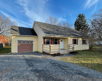 30 Murray Drive, St. Albans City