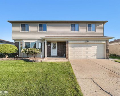 3573 Gloucester, Sterling Heights