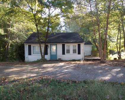 915 Upper Hembree Road, Roswell