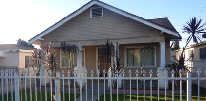 1222 E 88th St, Los Angeles