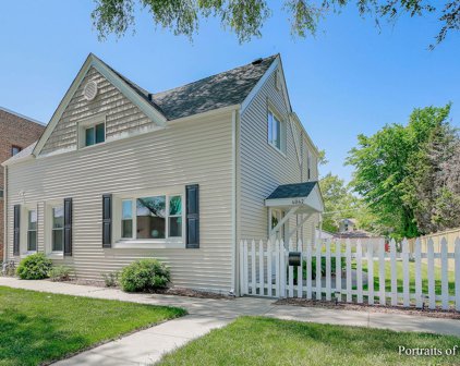 4042 Grove Avenue, Brookfield