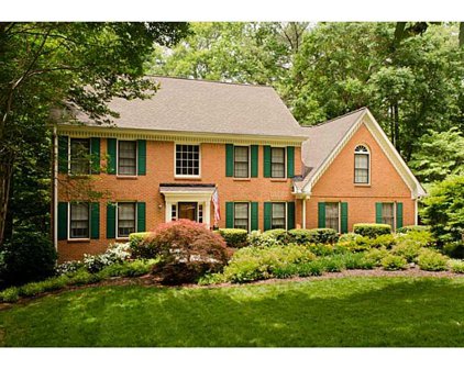 180 River Landing Drive, Roswell