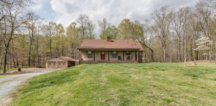 273 Ivy Point Ln, Woodbury