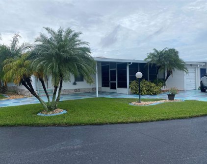 318 Pine Loop, Frostproof