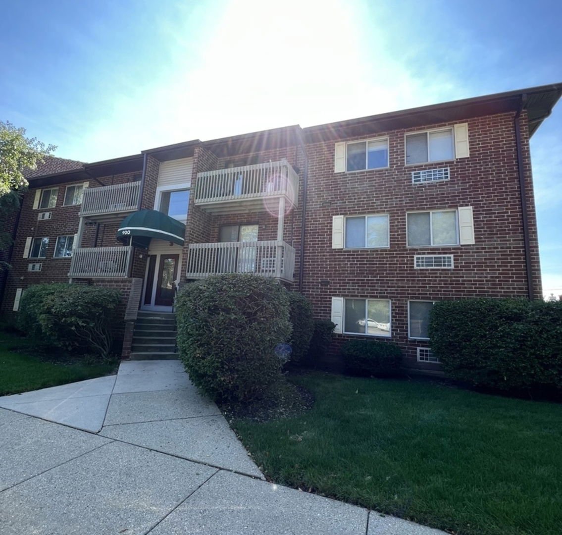 900 N Lakeside Drive Unit 1D, Vernon Hills, 60061