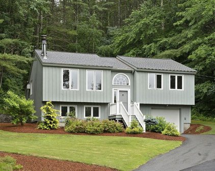 81 Holden Road, Shirley