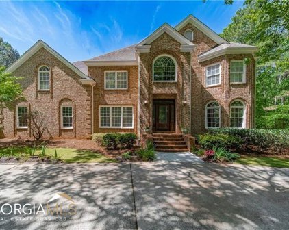 16214 Henderson Road, Alpharetta