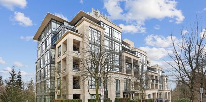 9370 University Crescent Unit 101, Burnaby