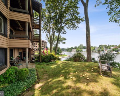 12 President Point Dr Unit #C, Annapolis
