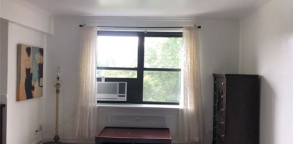 211-06 75th Ave. Unit #6D, Bayside