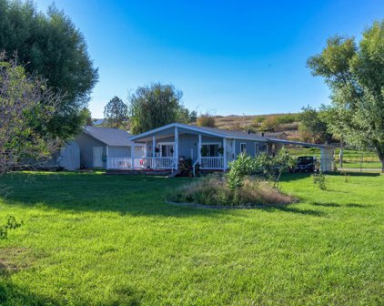 820 Long Lane, Hamilton