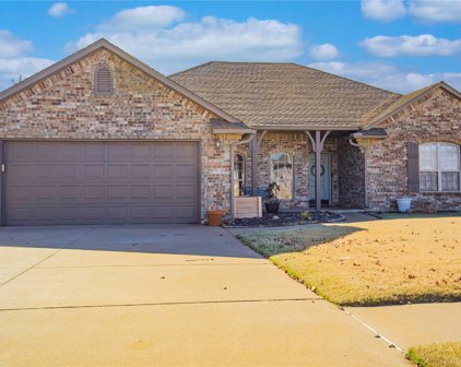 254 E Raleigh Terrace, Mustang