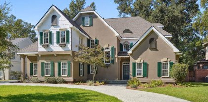 9808 Elm  Place, River Ridge
