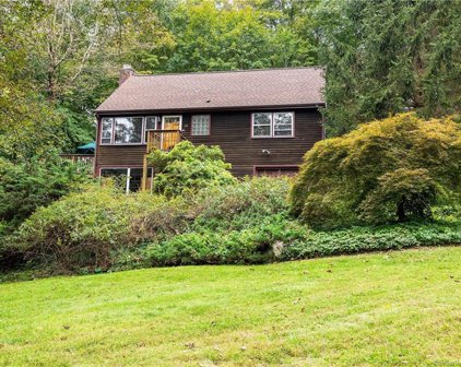 25 Split Level Road, Ridgefield