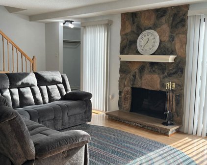 1220 Landmark Trail S, Hopkins