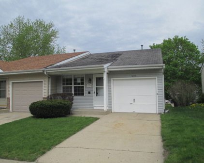 1200 Riverwood Drive, Algonquin