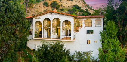 2299  Gloaming Way, Beverly Hills
