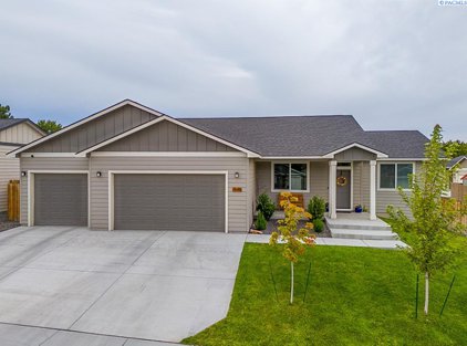 1948 W 39th Avenue, Kennewick