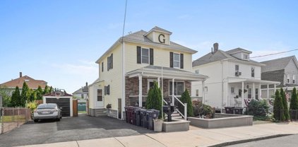 39 Adams Ave., Everett