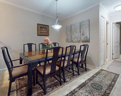 7726 Hanover Pkwy Unit #304, Greenbelt