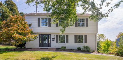 1316 Rolling Meadow Road, Upper St. Clair