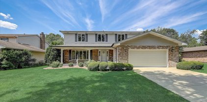 1930 N Carlyle Place, Arlington Heights