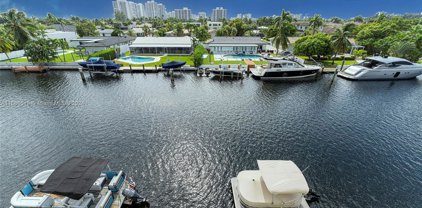 455 Paradise Isle Blvd Unit #402, Hallandale Beach